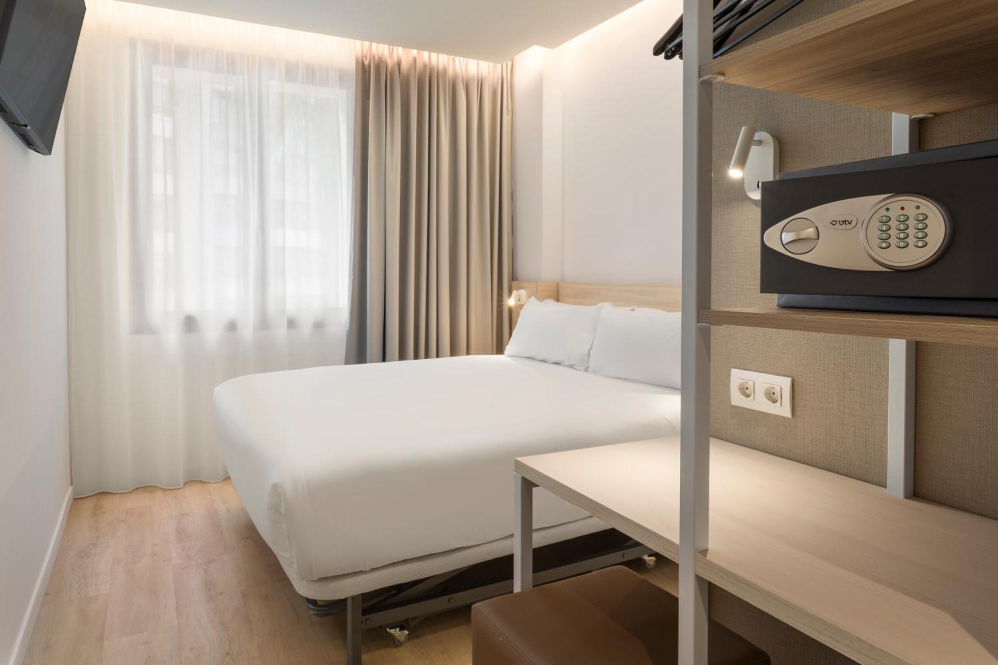 B&B Hotel Alicante Centro Ngoại thất bức ảnh