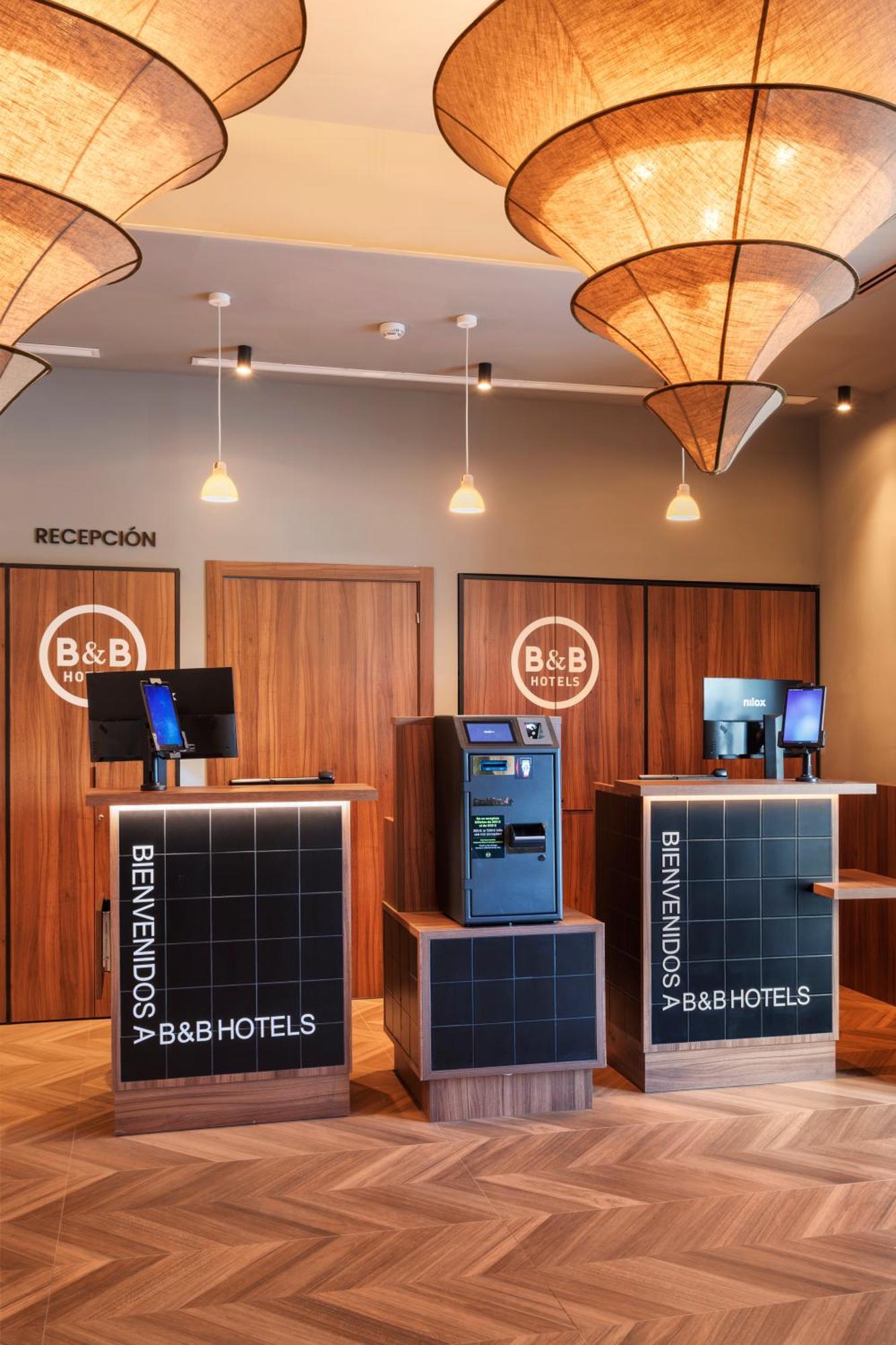 B&B Hotel Alicante Centro Ngoại thất bức ảnh